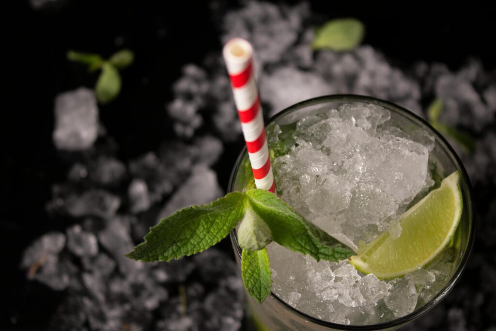 mojito. tipos de bebida alcoholicas