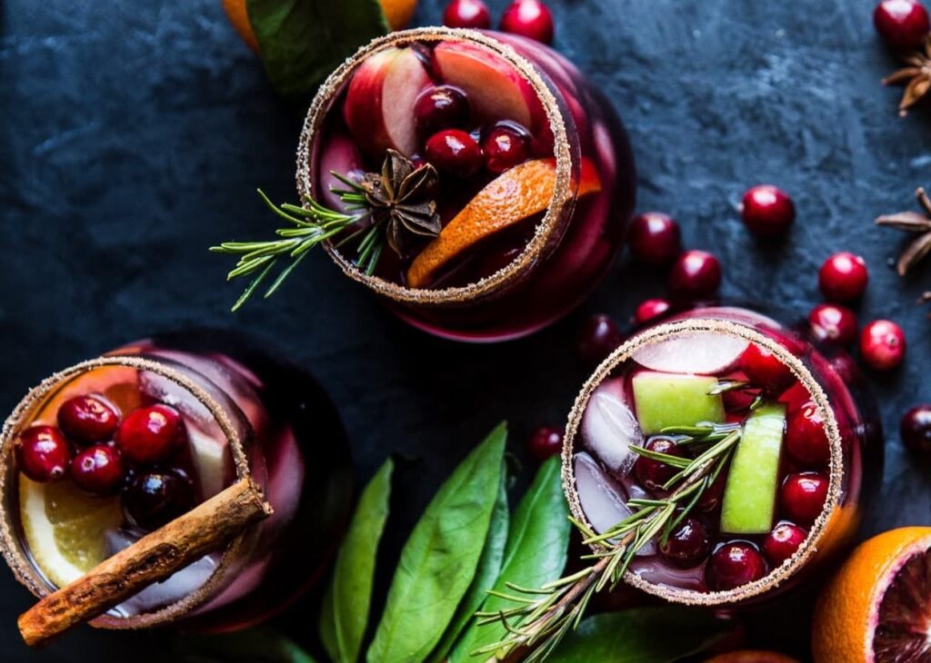 SANGRIA. TIPOS DE BEBIDAS ALCOHOLICAS